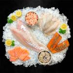 Blandet fiskekasse med julefisk til julebordet. Fisk til 7-9 personer. 