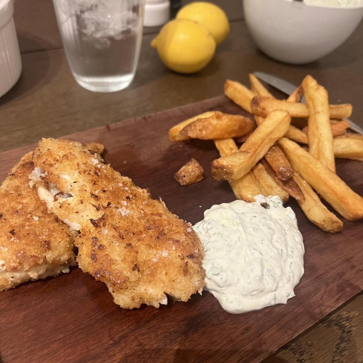 Fish and Chips opskrift: Nem opskrift på fish and chips med tatarsauce